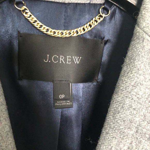 Excellent condition J crew Parke top coat in grey wool, size 0 petite - Picture 3 of 16